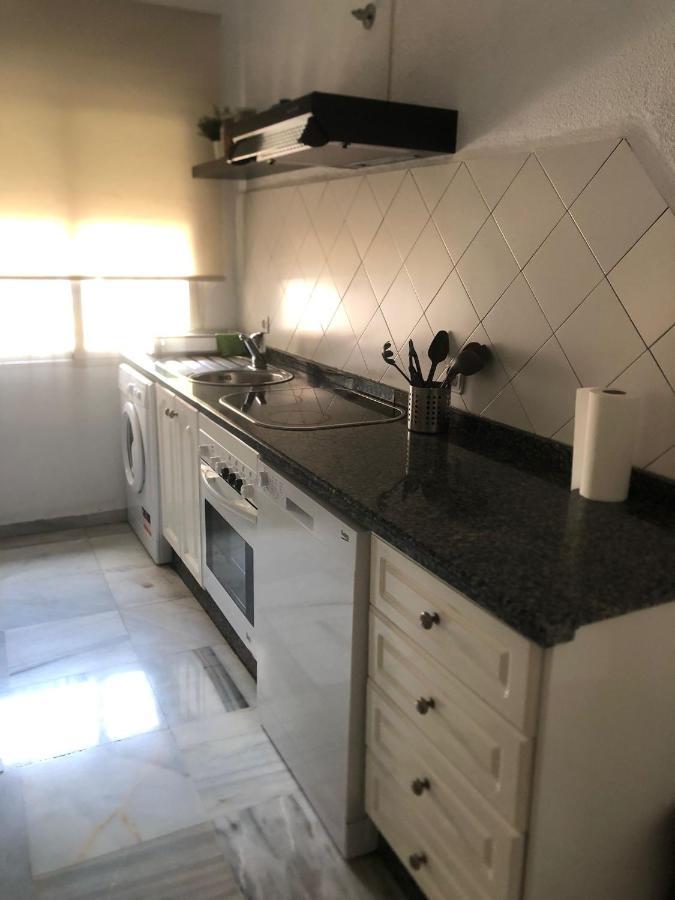 Tablada Los Remedios Siviglia Esterno foto