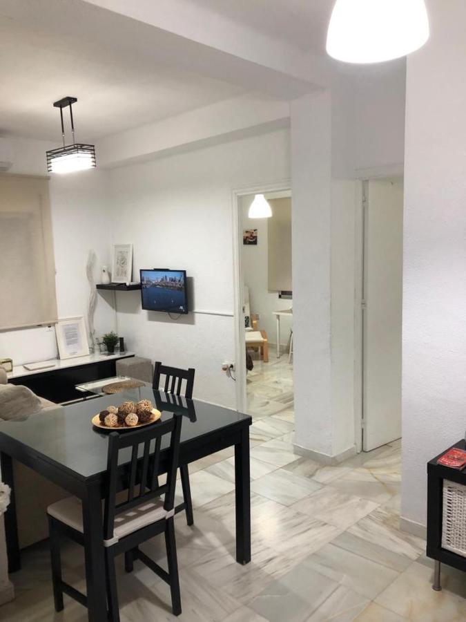 Tablada Los Remedios Siviglia Esterno foto